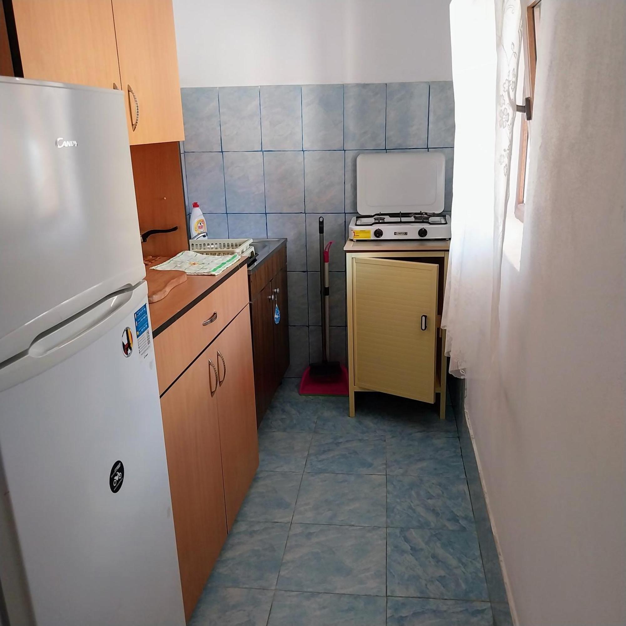 Casa Andreea Hotel Novaci-Străini Екстериор снимка